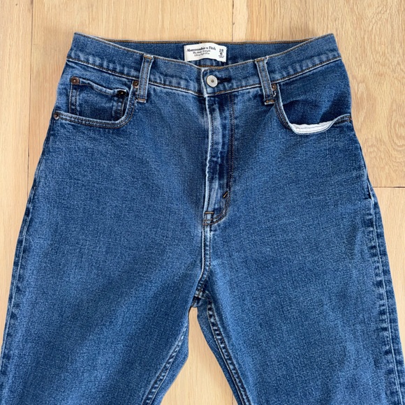 Abercrombie & Fitch The Ankle Straight Ultra High Rise Jeans Size 28 - Picture 2 of 6